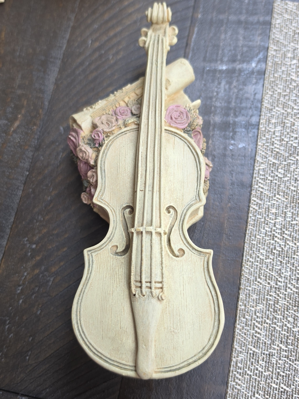Vintage Figi Graphics Violin Music Box